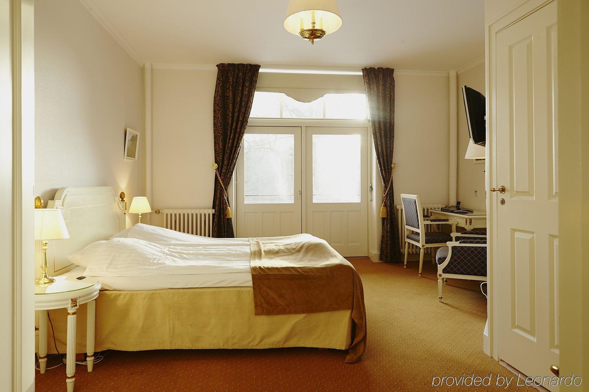 Hotel Vejlefjord Stouby Екстериор снимка