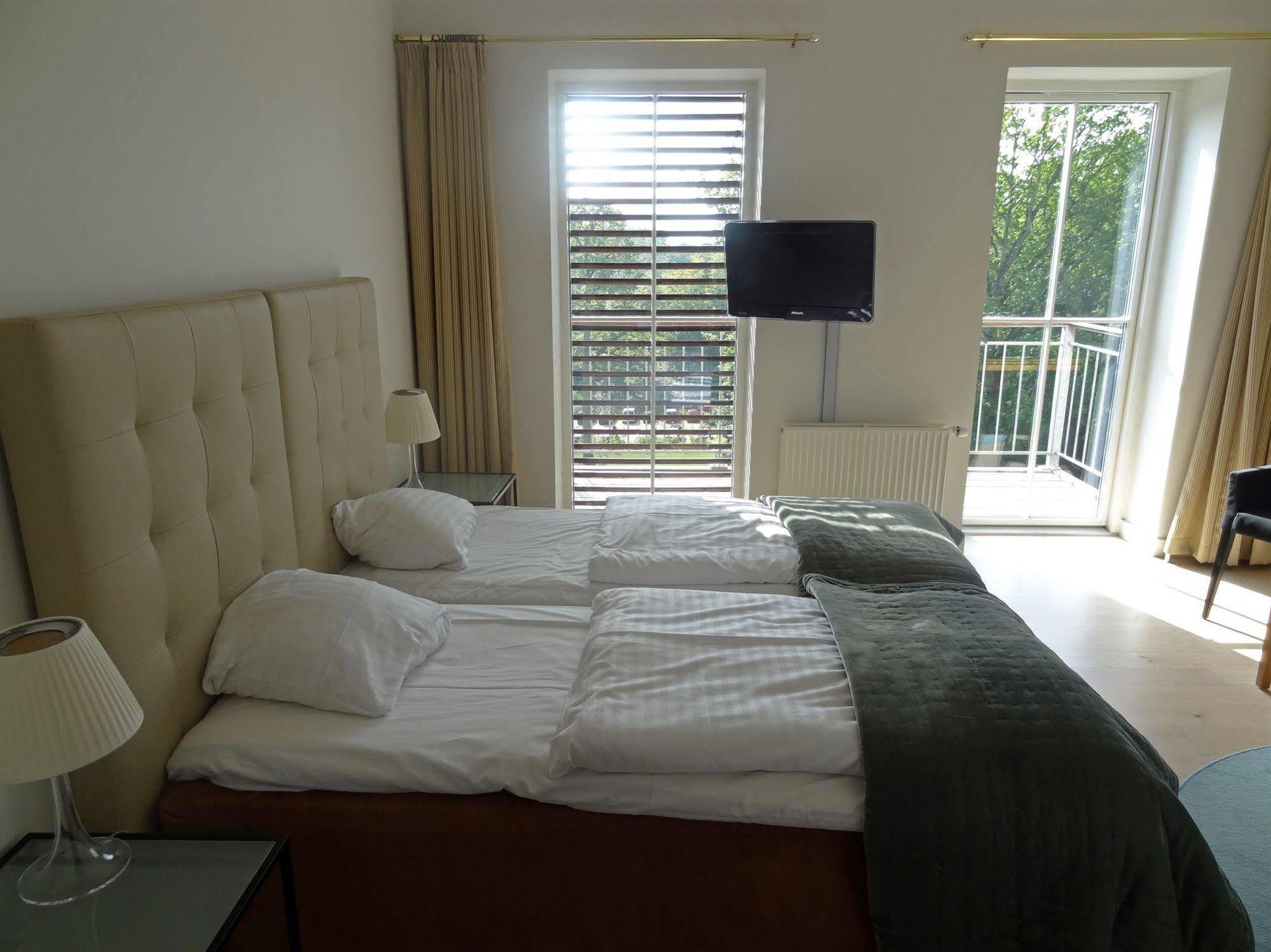 Hotel Vejlefjord Stouby Екстериор снимка