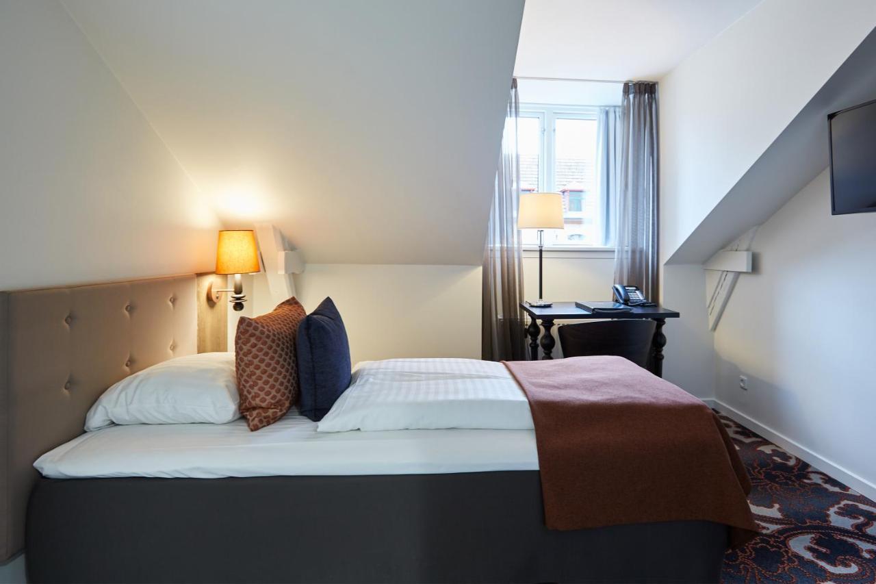 Hotel Vejlefjord Stouby Екстериор снимка